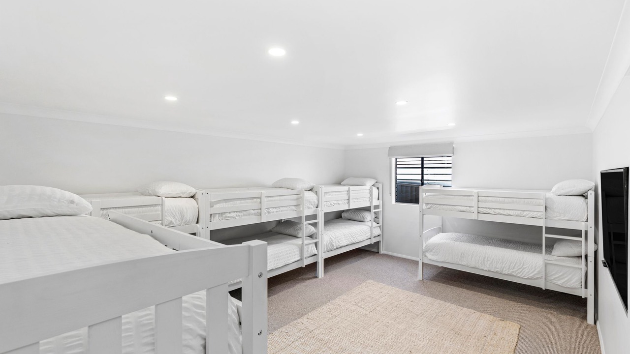 Photo of Bedroom in Dolphin Point