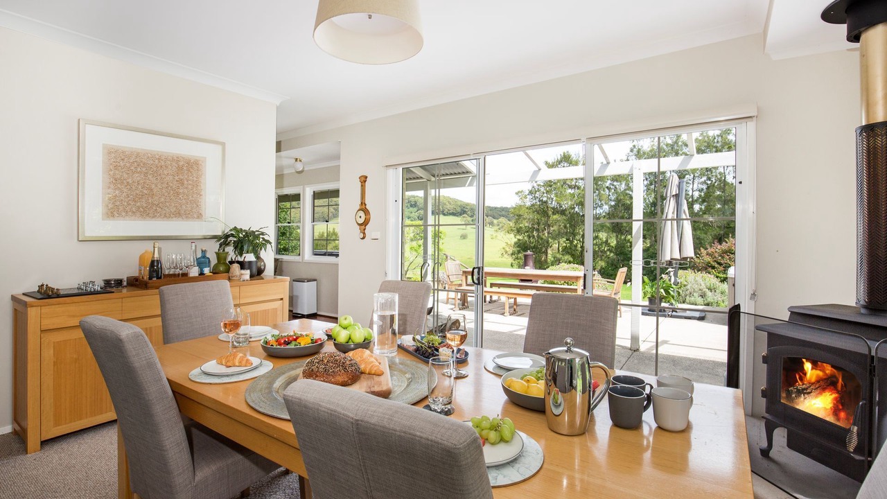 Photo of Livingroom in Far Meadow