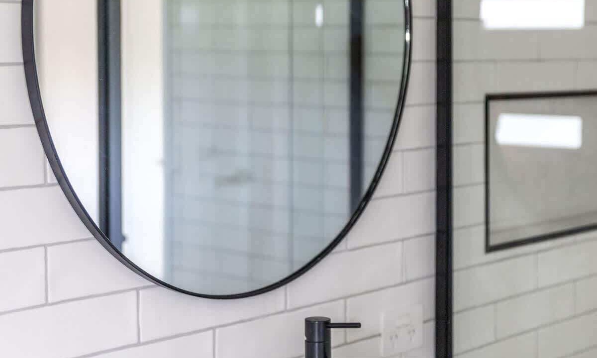 Photo of Bathroom in Myrtleford