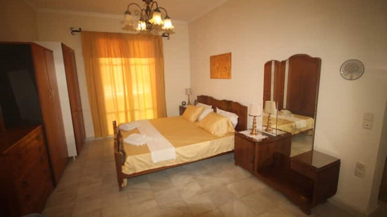 Photo of Bedroom in Alepou