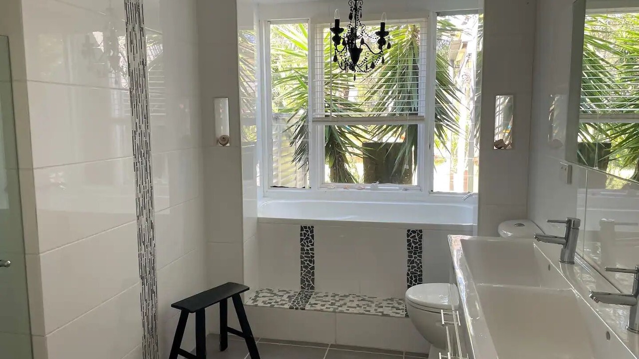 Photo of Bathroom in Lake Conjola