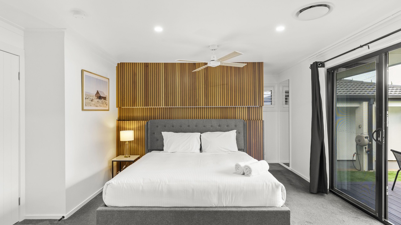 Photo of Bedroom in Broadbeach Waters