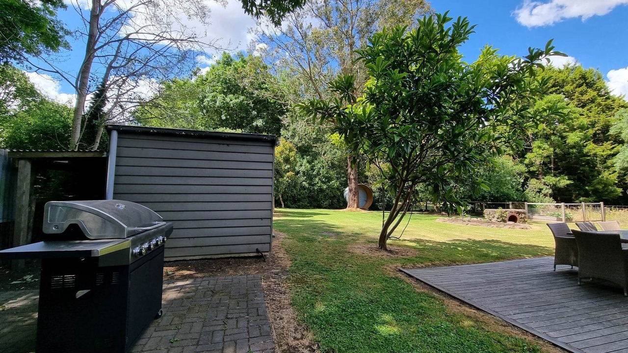 Photo of Outdoor in Woodend