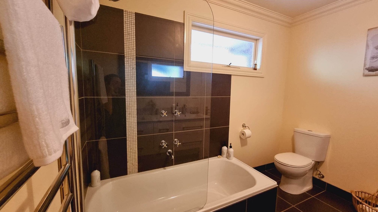 Photo of Bathroom in Woodend