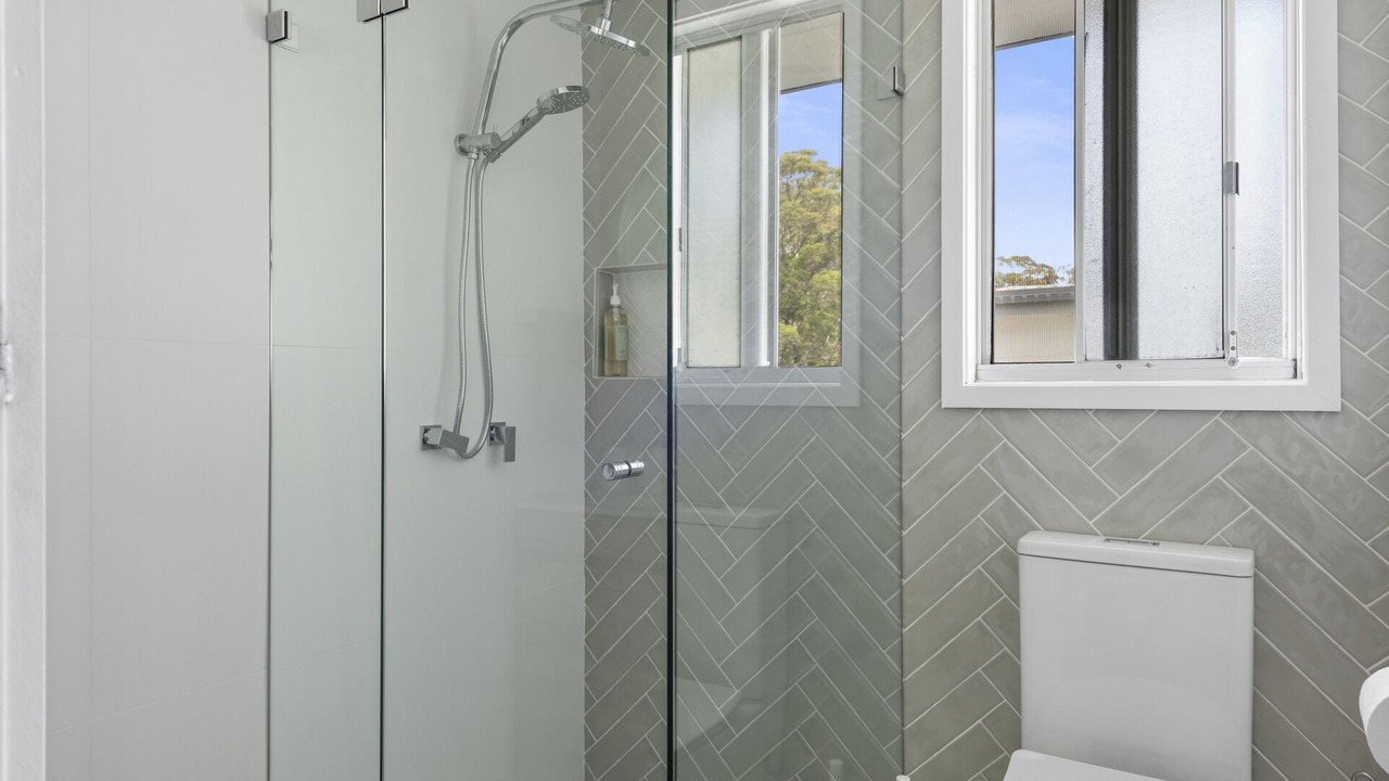 Photo of Bathroom in Narrawallee