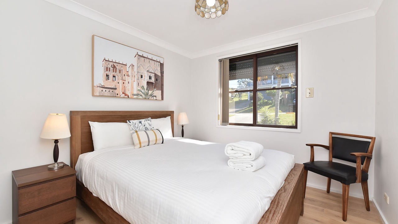 Photo of Bedroom in Sunshine
