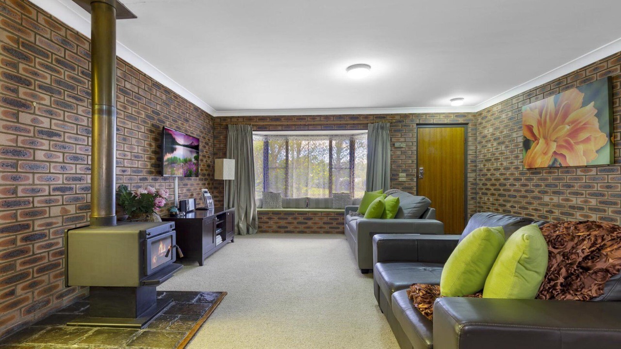 Photo of Livingroom in Barrington