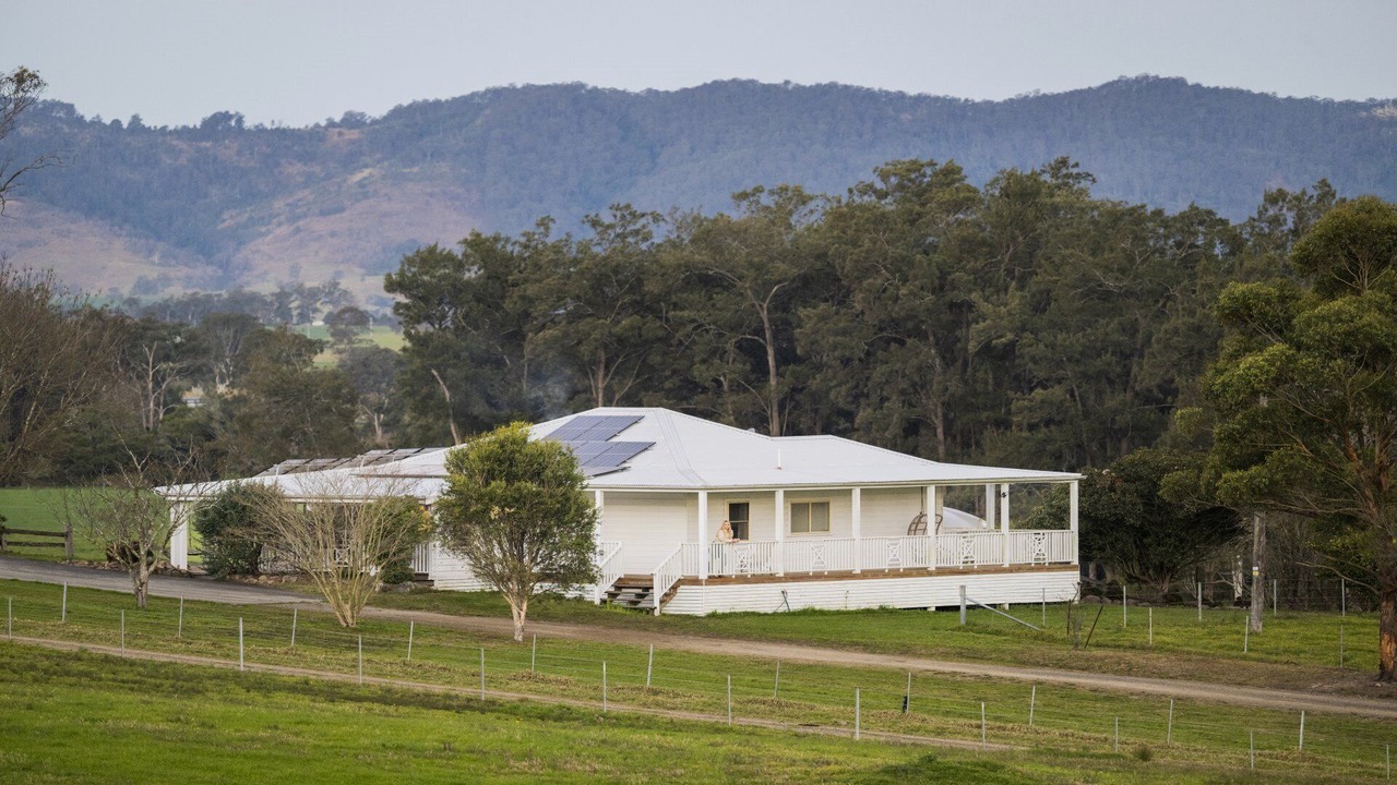 Photo of Outdoor in Faulkland
