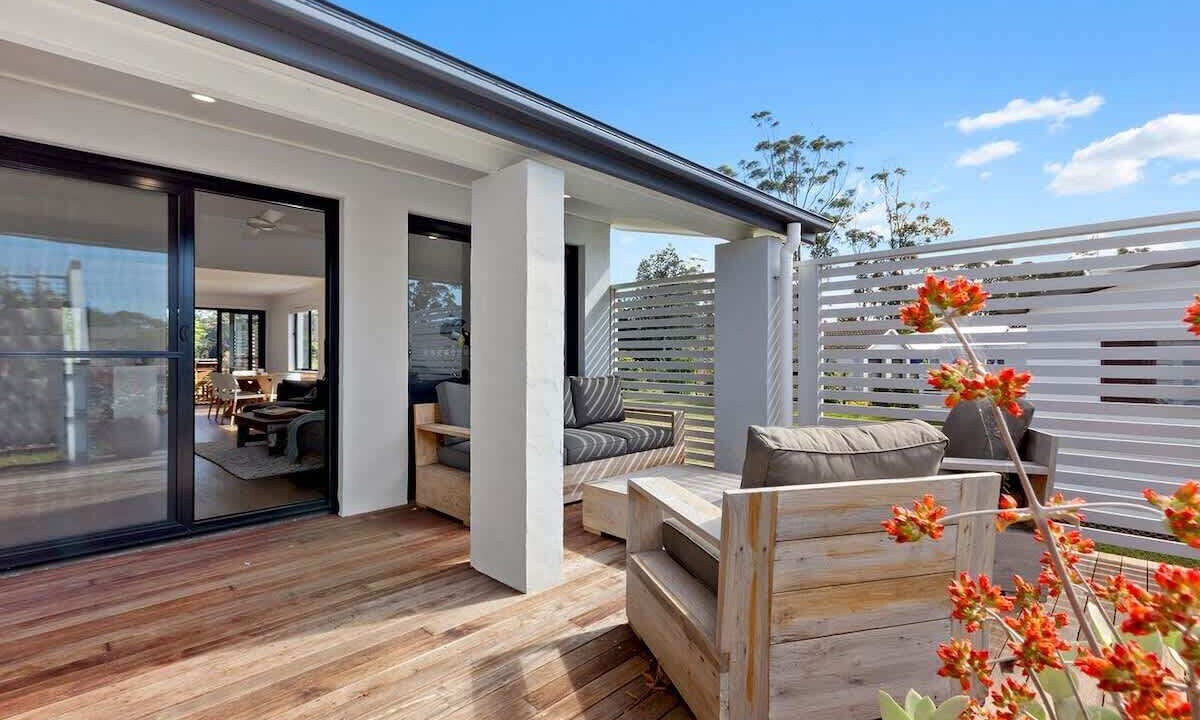 Photo of Patio Balcony in Narrawallee