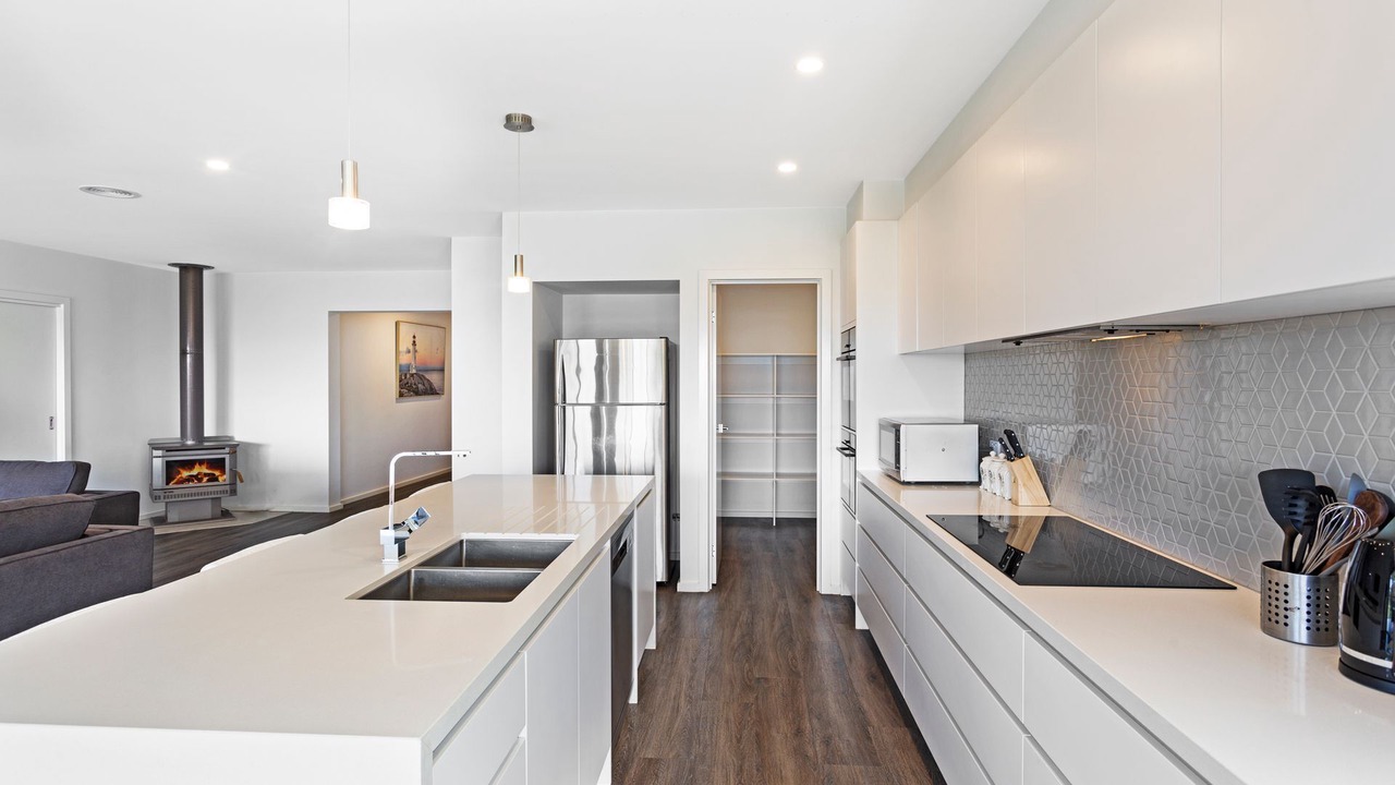 Photo of Kitchen in Rhyll