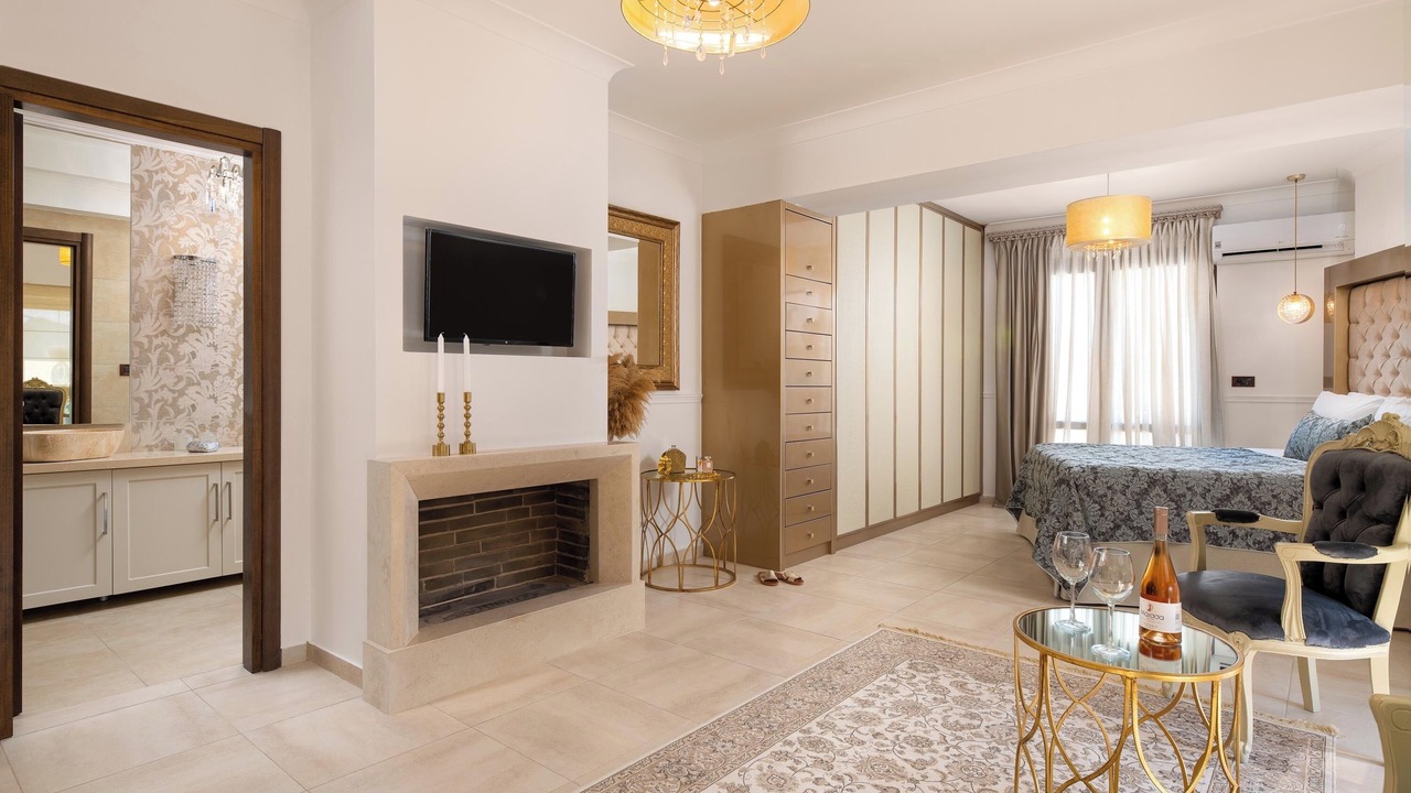 Photo of Bedroom in Rhodes Town
