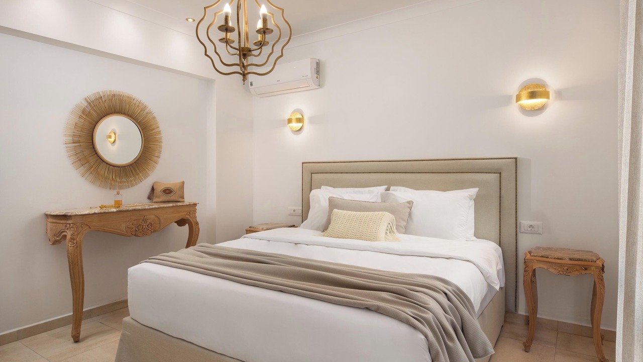 Photo of Bedroom in Rhodes Town