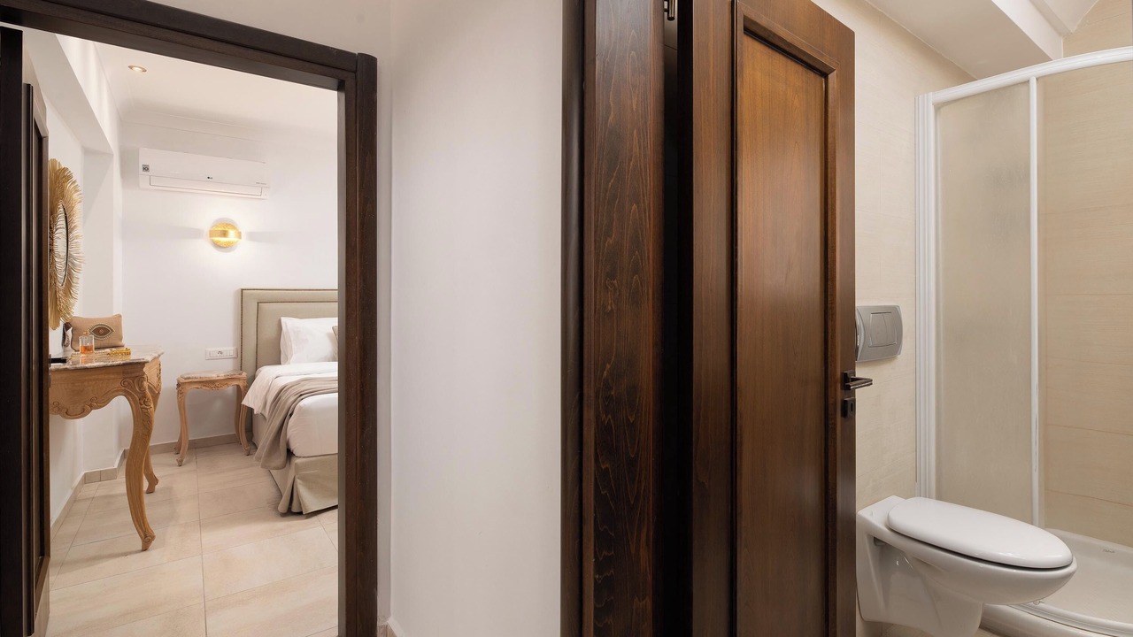 Photo of Bathroom in Rhodes Town