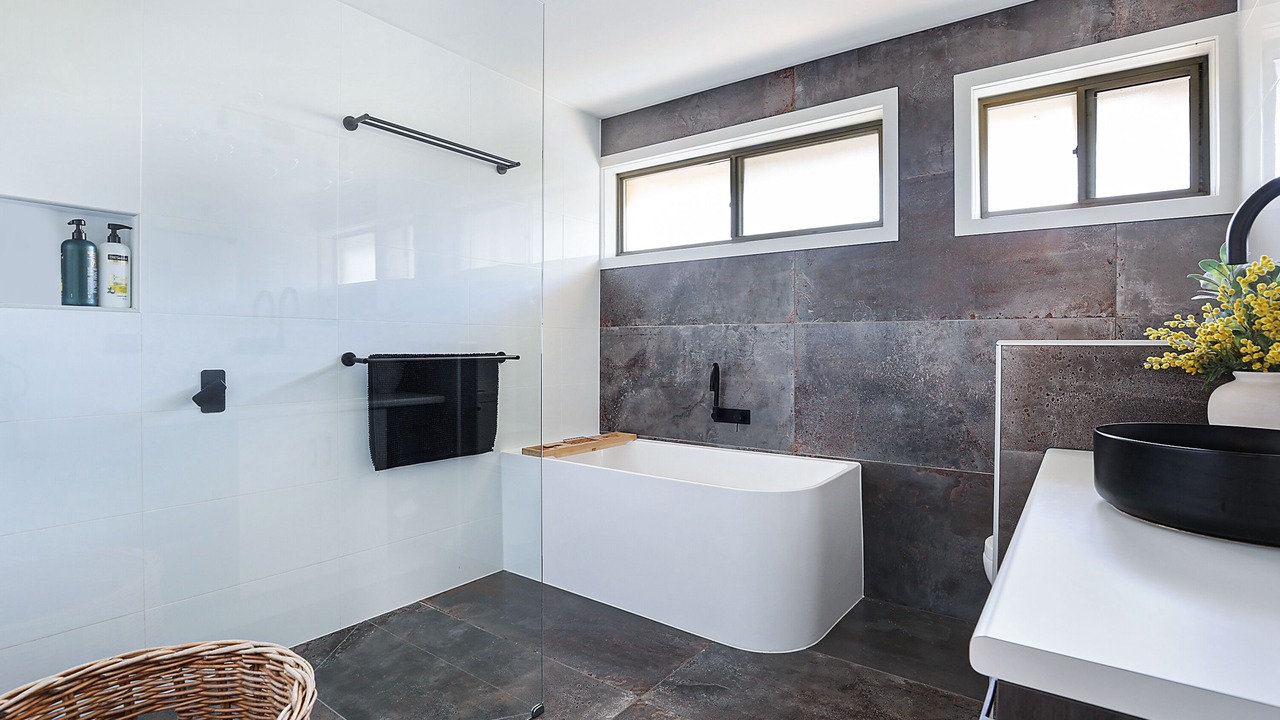 Photo of Bathroom in Colac