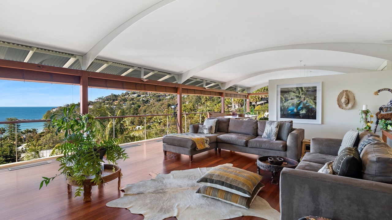 Photo of Livingroom in Palm Beach