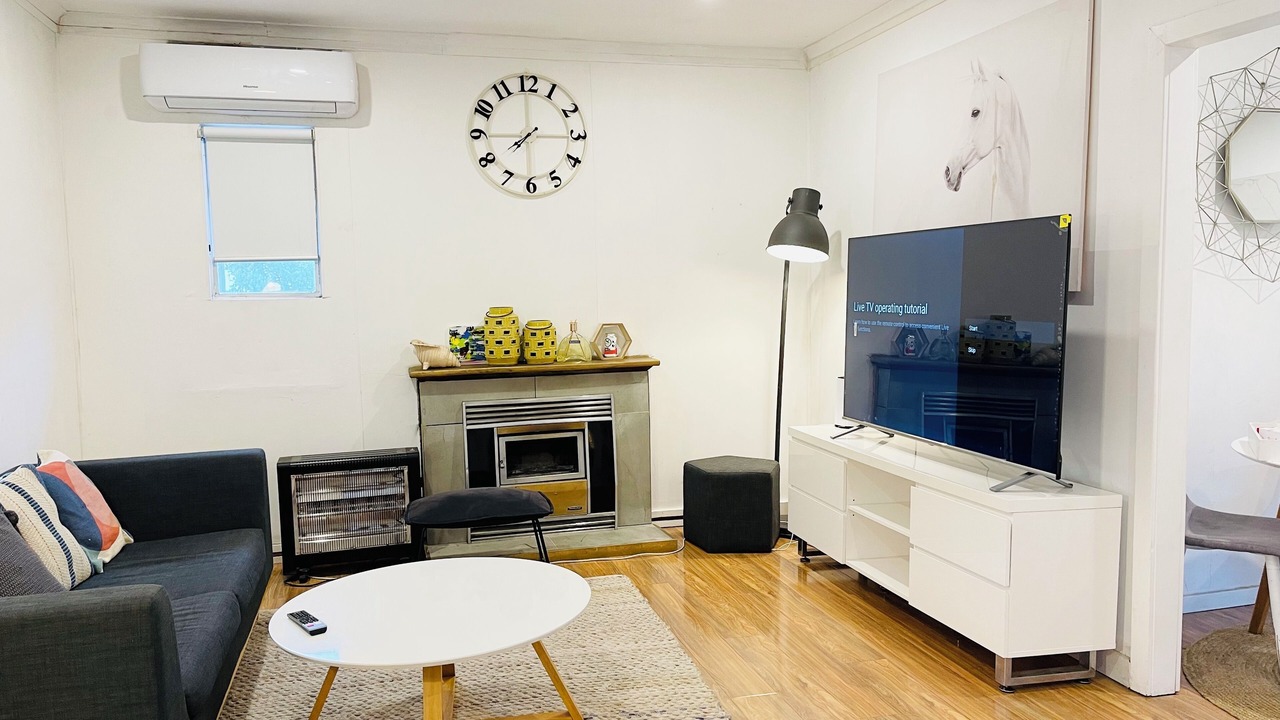 Photo of Livingroom in Braybrook