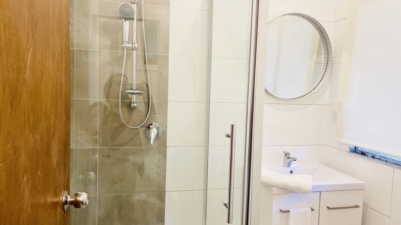 Photo of Bathroom in Braybrook