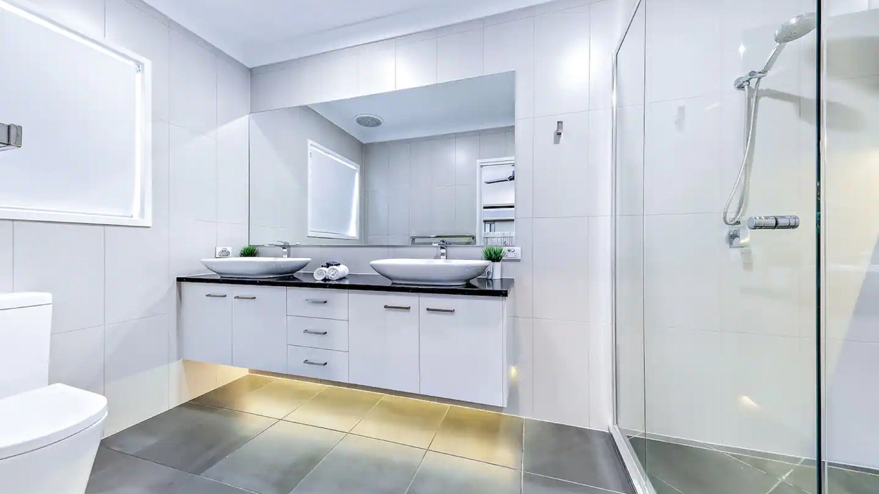 Photo of Bathroom in Jubilee Pocket