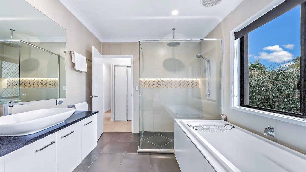 Photo of Bathroom in Jubilee Pocket