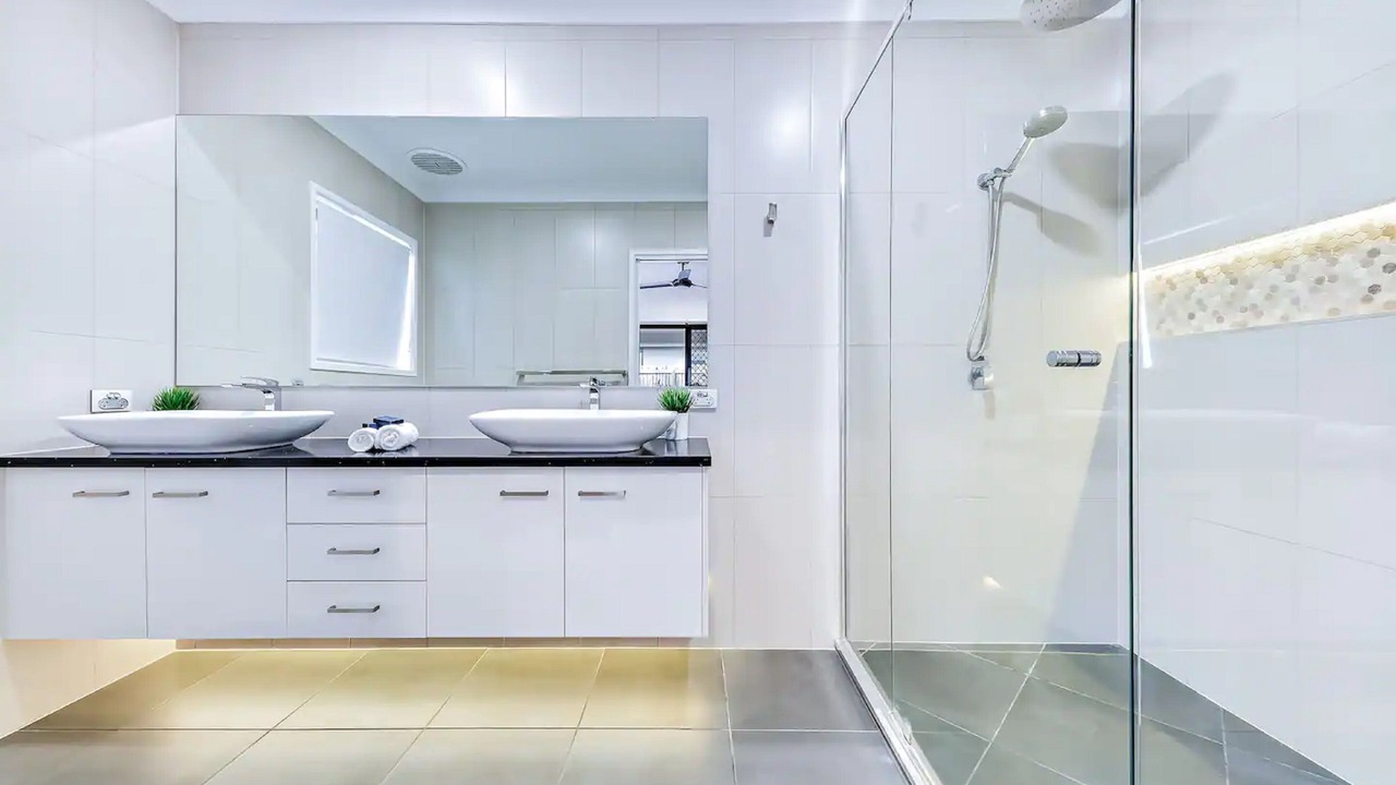 Photo of Bathroom in Jubilee Pocket