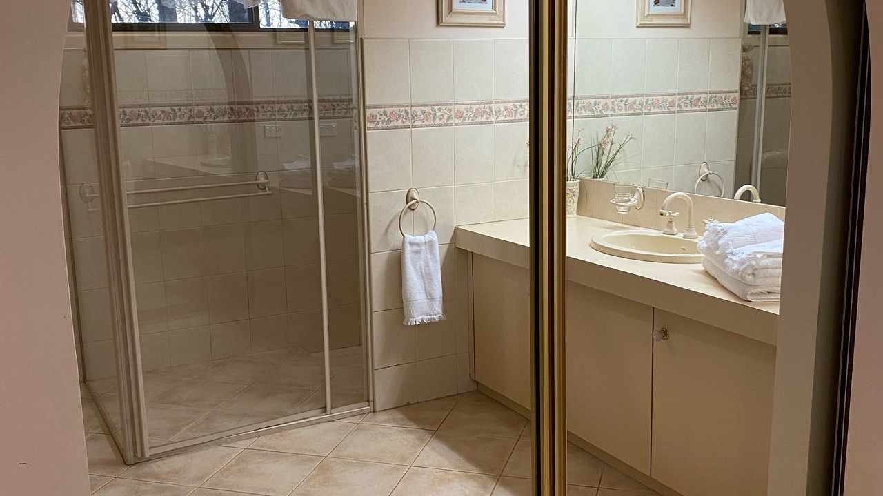 Photo of Bathroom in Swan Hill