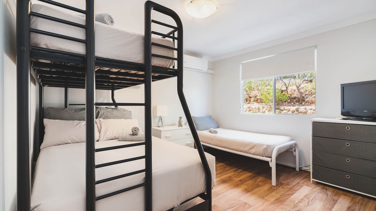 Photo of Bedroom in Peppermint Grove Beach
