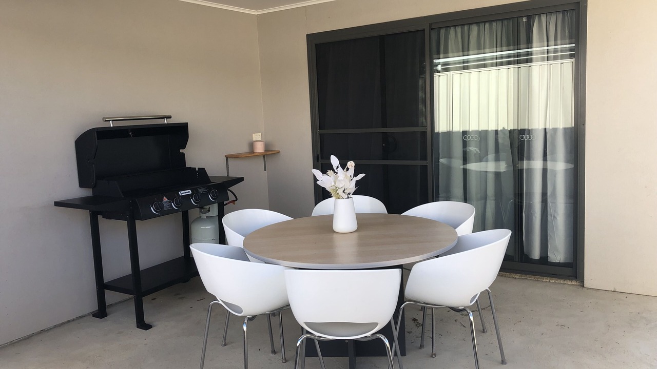 Photo of Outdoor in Kingscote
