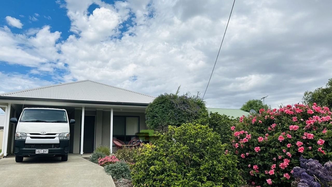 Photo of Outdoor in Kingscote