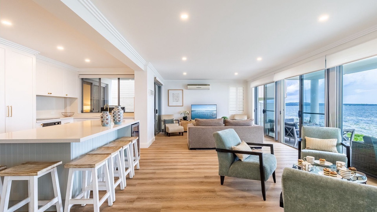 Photo of Livingroom in Salamander Bay