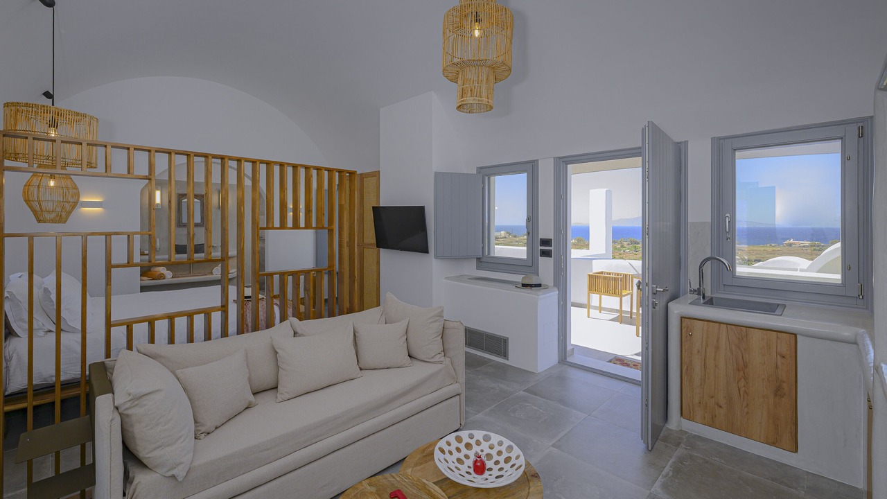 Photo of Bedroom in Oia