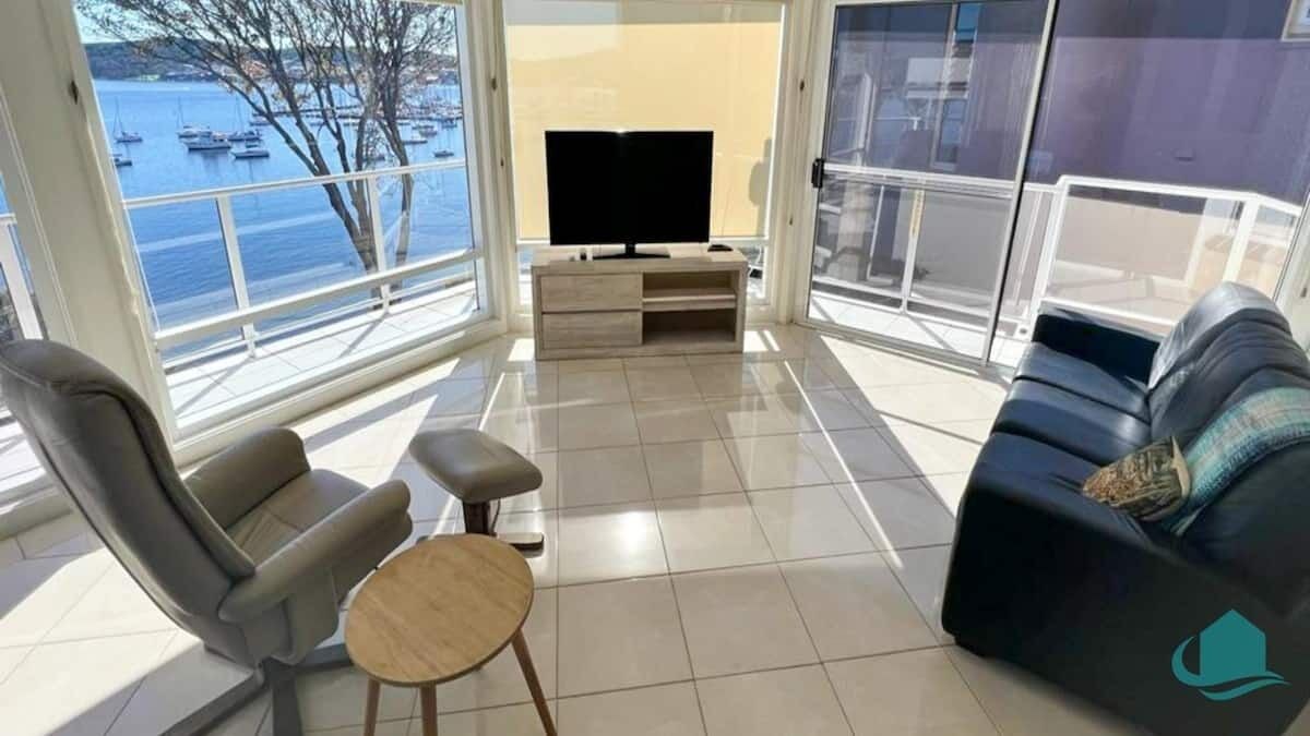 Photo of Livingroom in Belmont