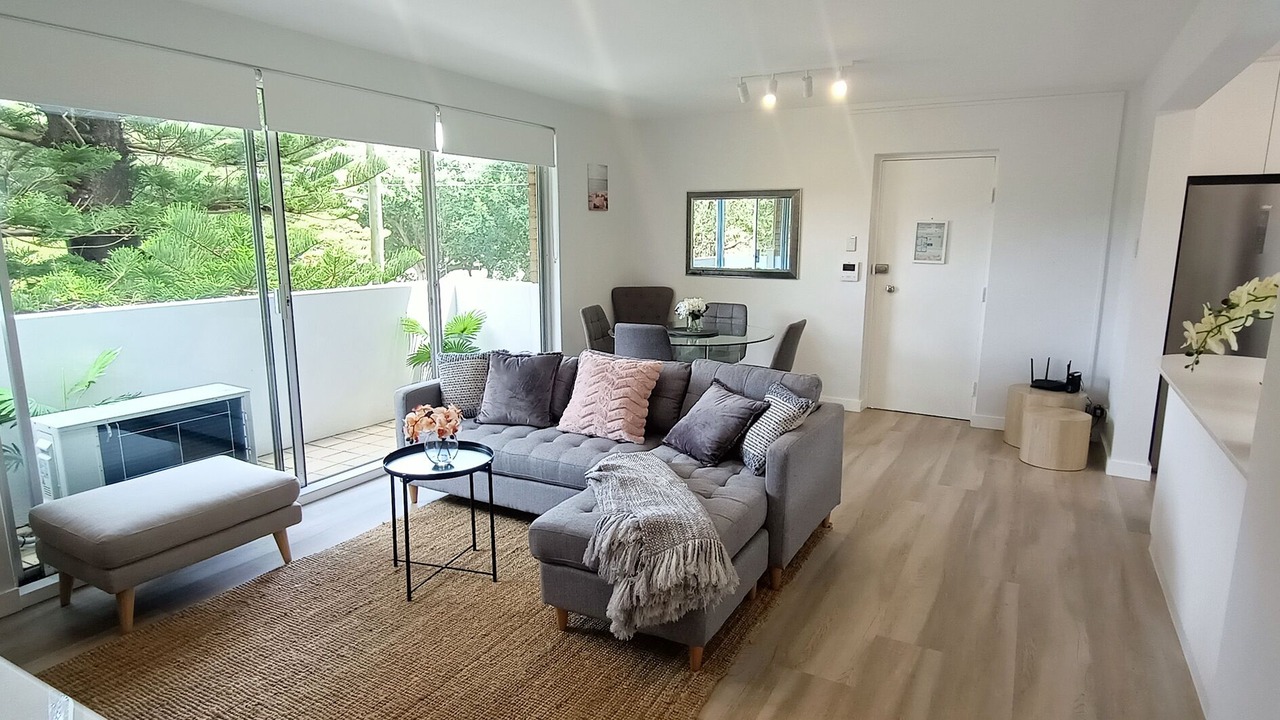 Photo of Livingroom in Rose Bay