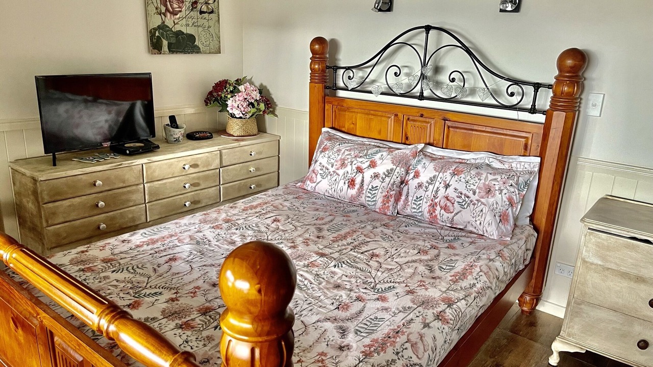 Photo of Bedroom in Palen Creek