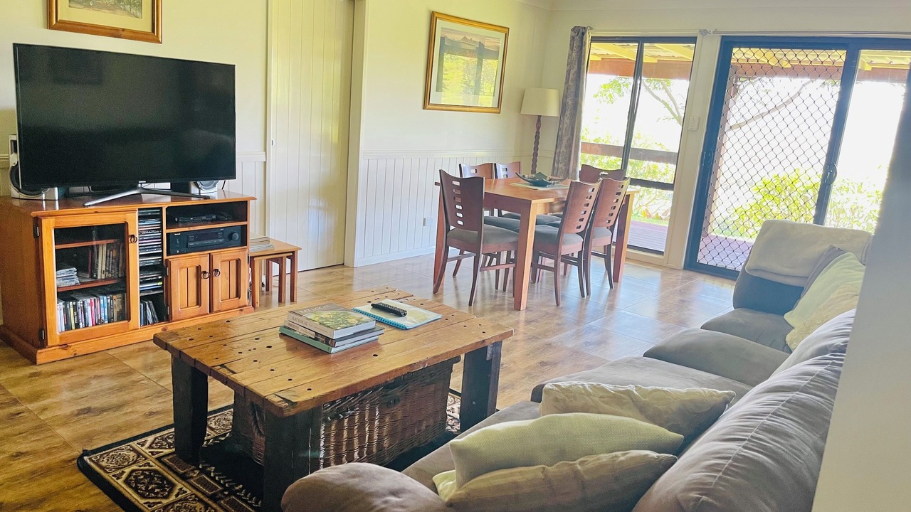 Photo of Livingroom in Palen Creek