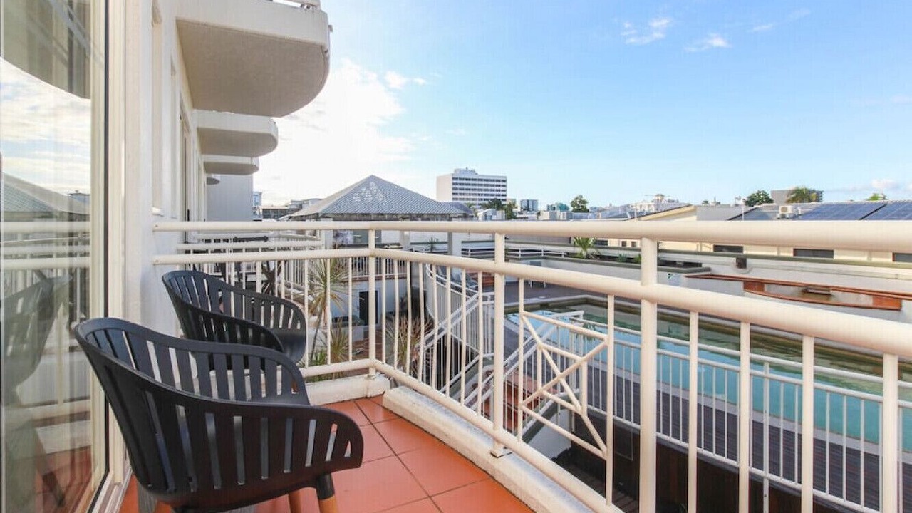 Photo of Patio Balcony in Cairns Central Business District
