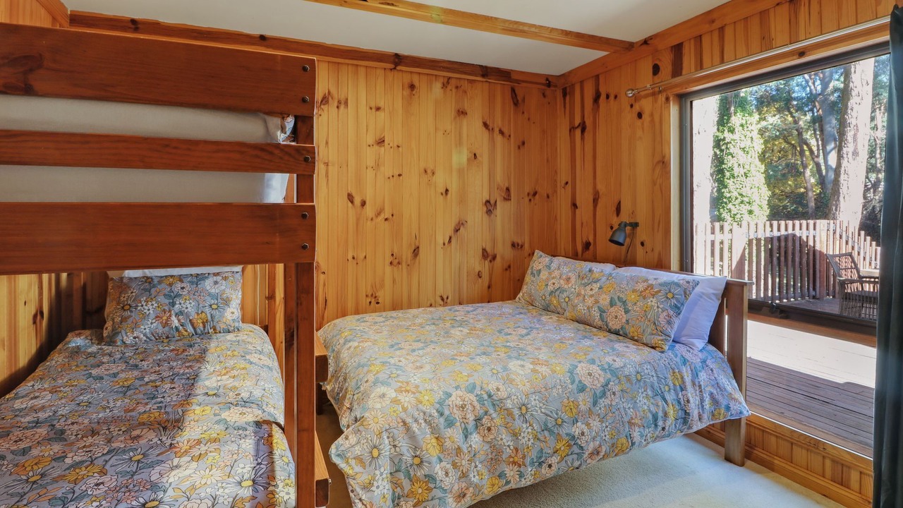 Photo of Bedroom in Sawmill Settlement