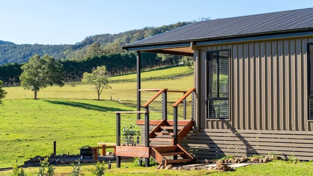Photo of Outdoor in Foxground