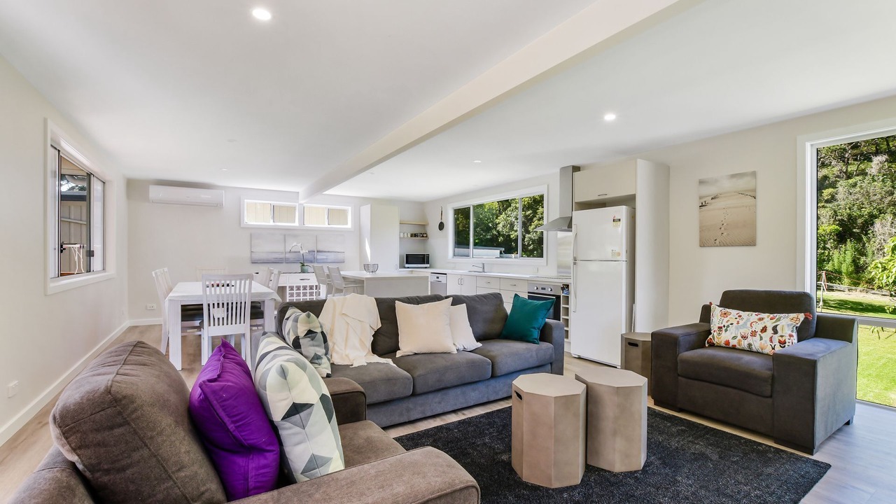Photo of Livingroom in Seal Rocks