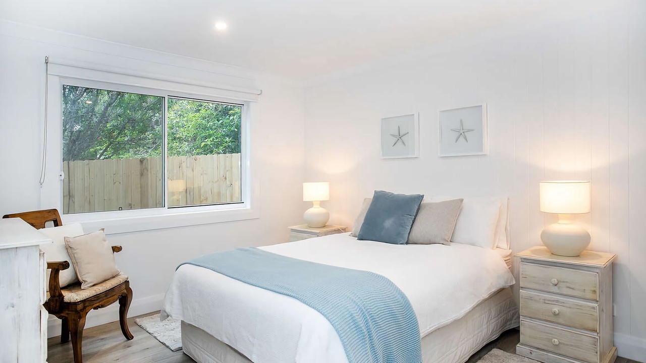 Photo of Bedroom in Dolphin Point