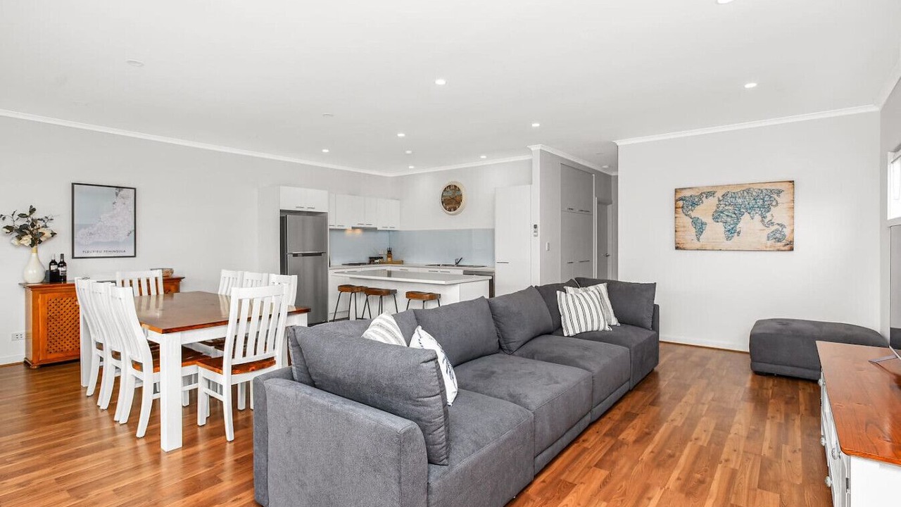 Photo of Livingroom in Hayborough