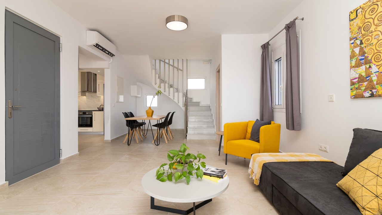 Photo of Livingroom in South Rhodes