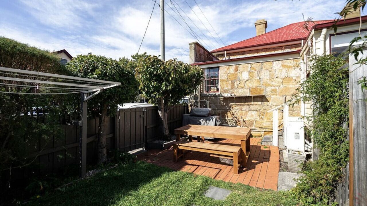 Photo of Outdoor in Battery Point