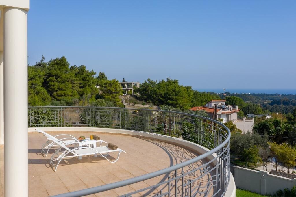Photo of Patio Balcony in Asgourou
