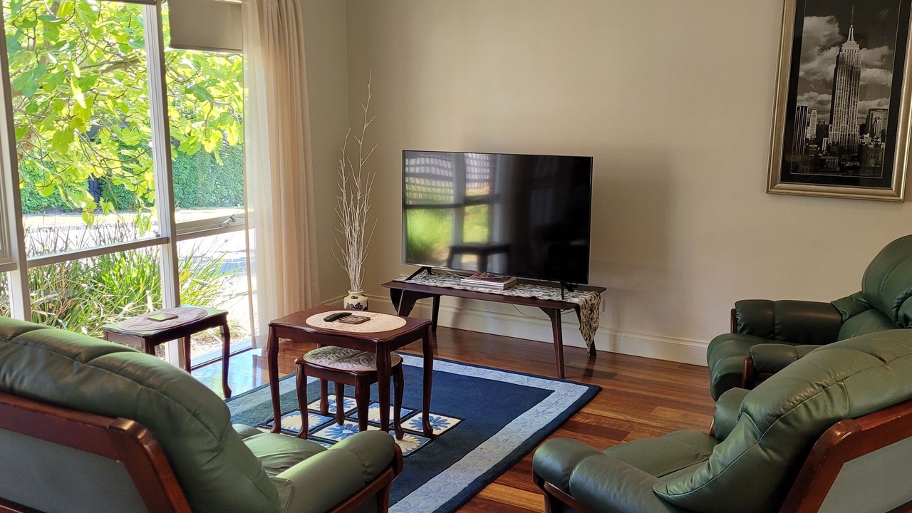 Photo of Livingroom in Kew