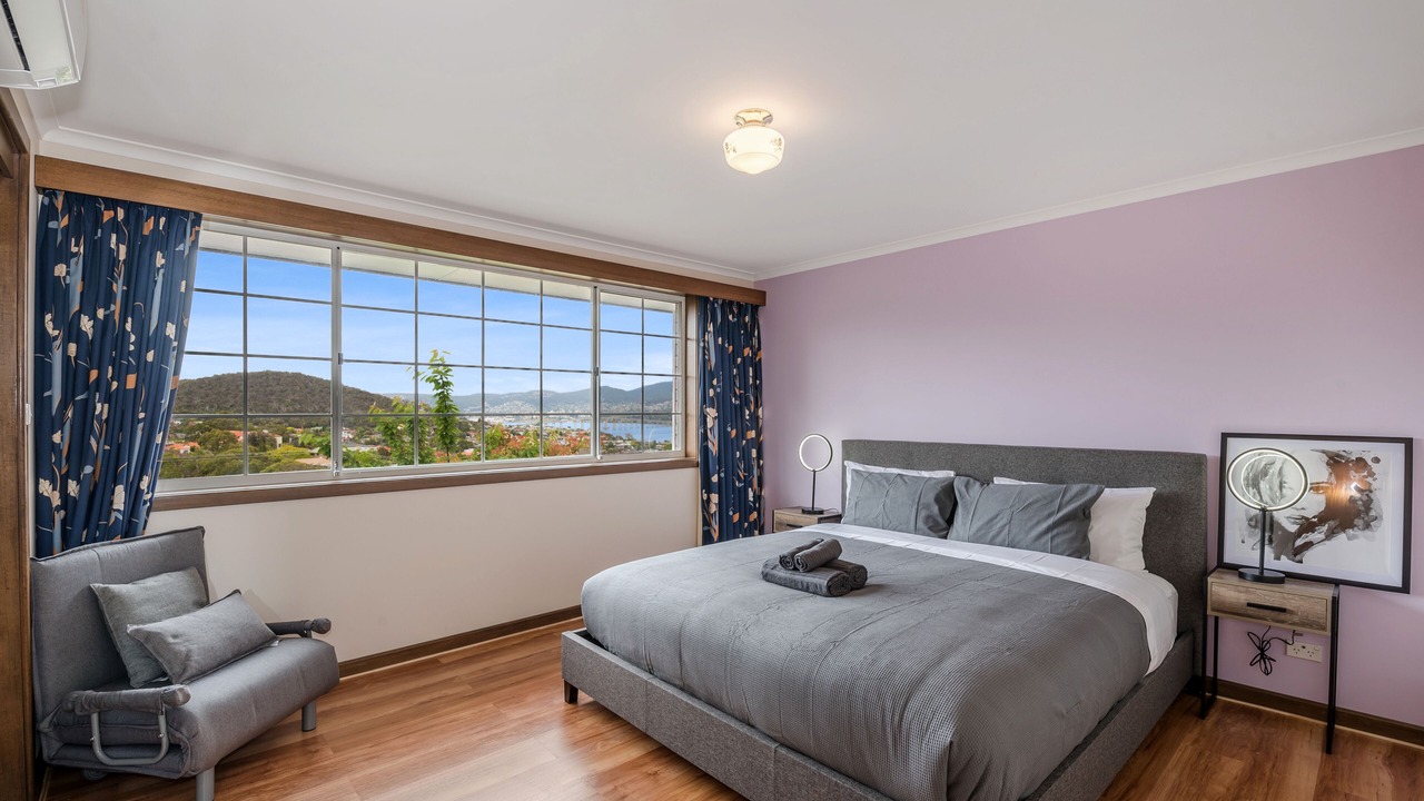 Photo of Bedroom in Lindisfarne
