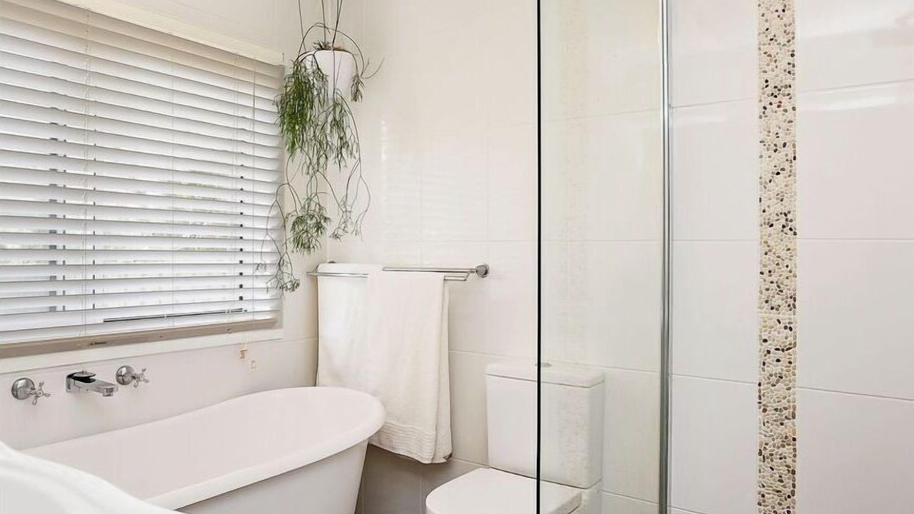 Photo of Bathroom in Second Valley