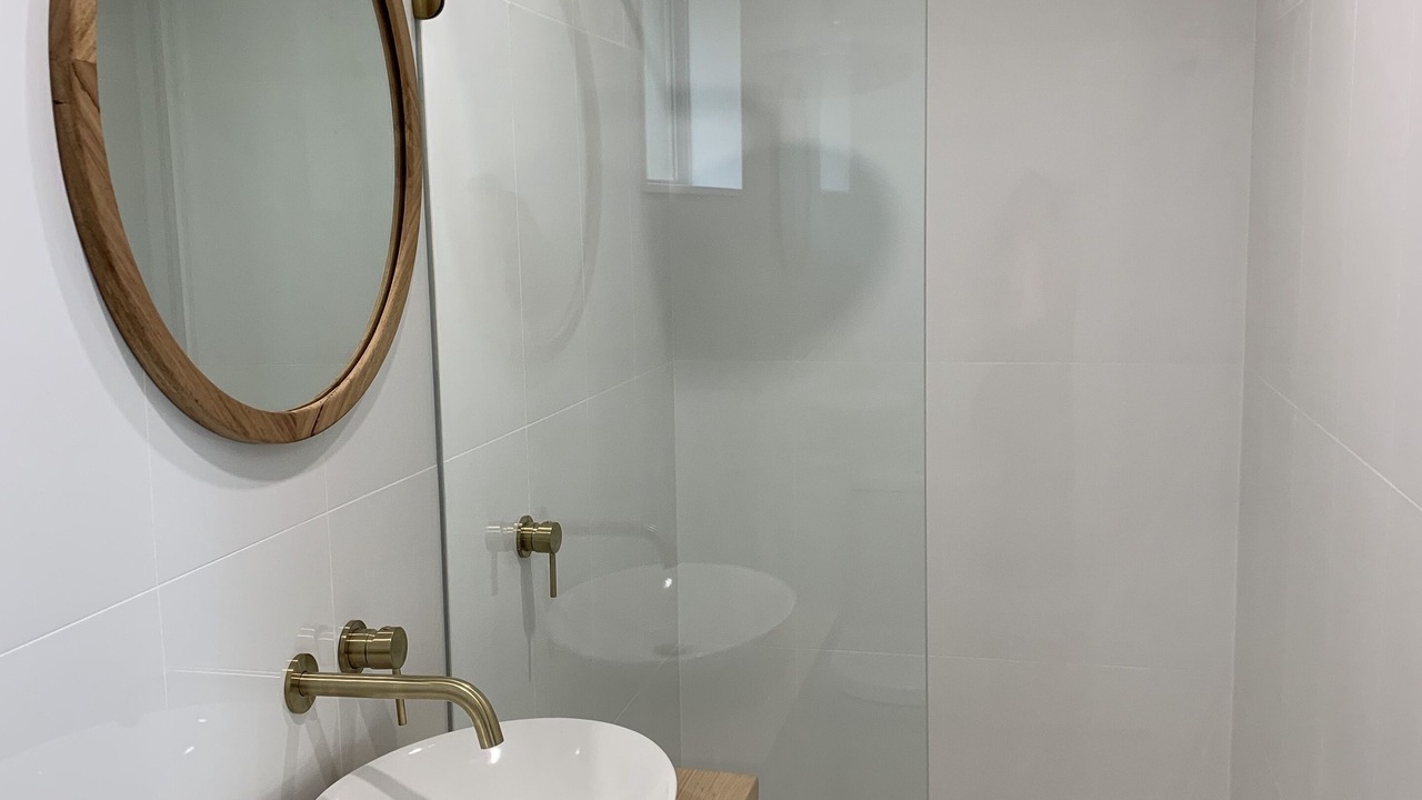 Photo of Bathroom in Valla Beach