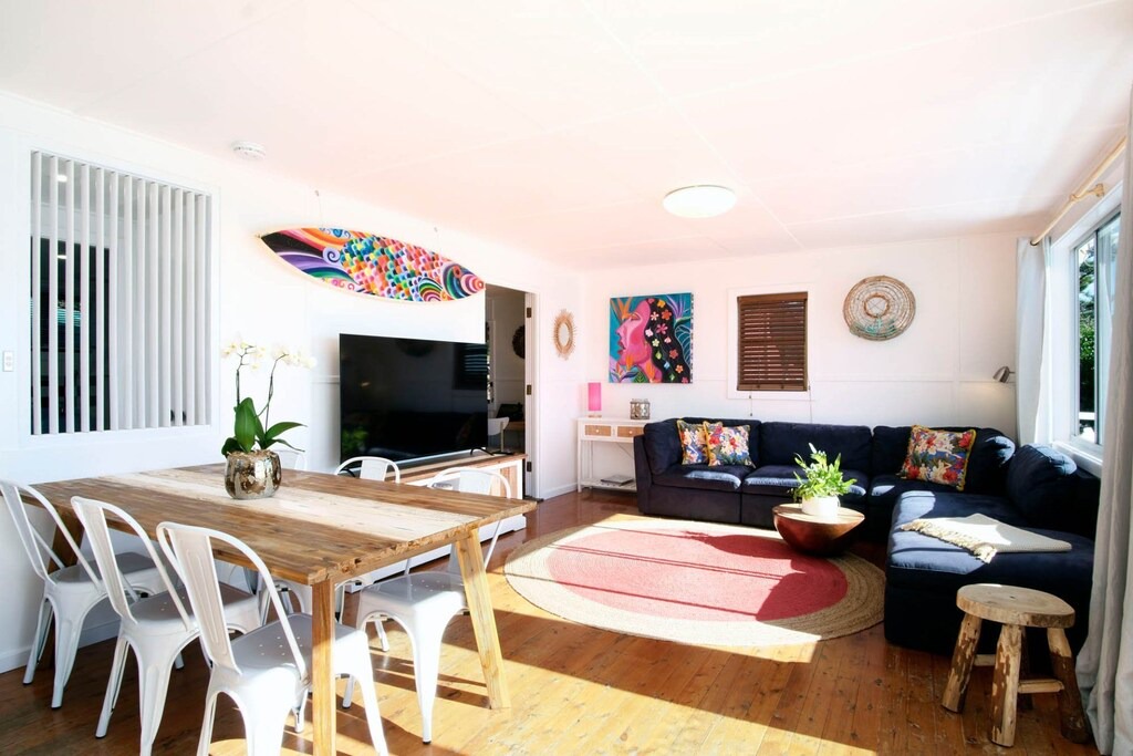 Photo of Livingroom in Seal Rocks