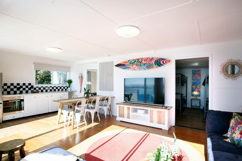Photo of Livingroom in Seal Rocks