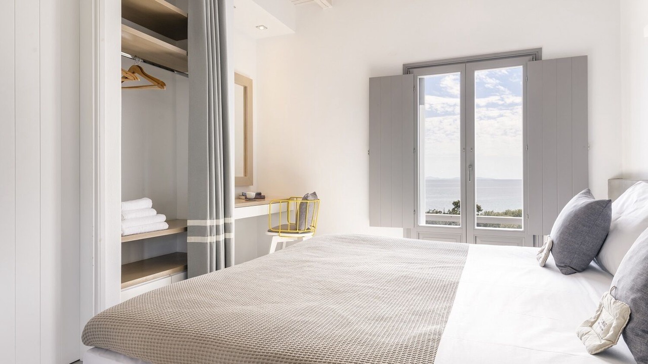 Photo of Bedroom in Paros